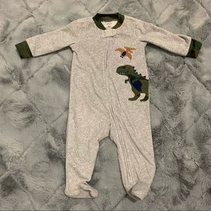 Carter’s 6 month sleeper